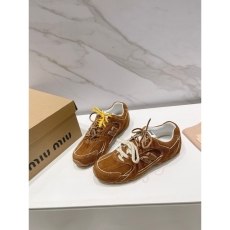 Miu Miu Casual Shoes